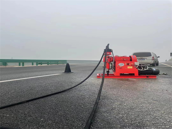 府谷马路路基路面开裂下沉注浆加固灌浆